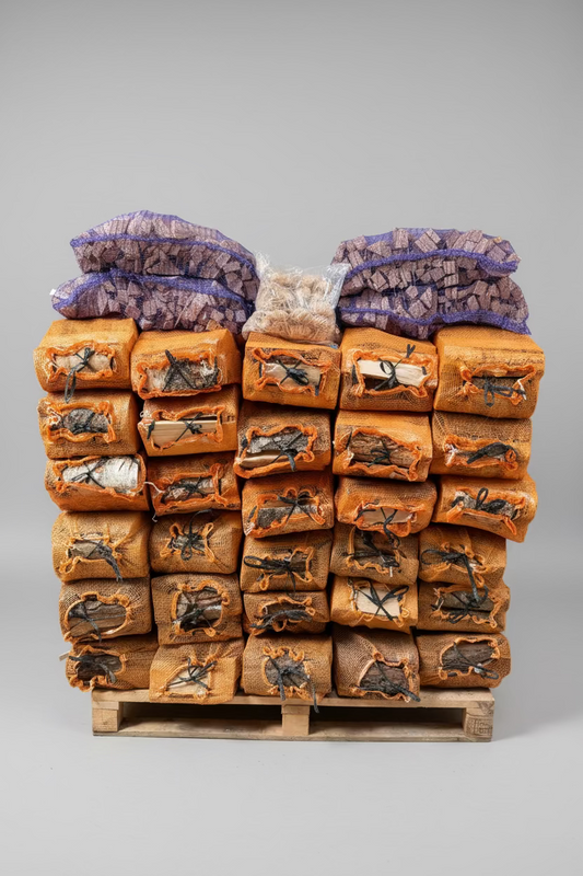 1.5m2 Kiln dried mixed logs bundled with kindling & firelighters