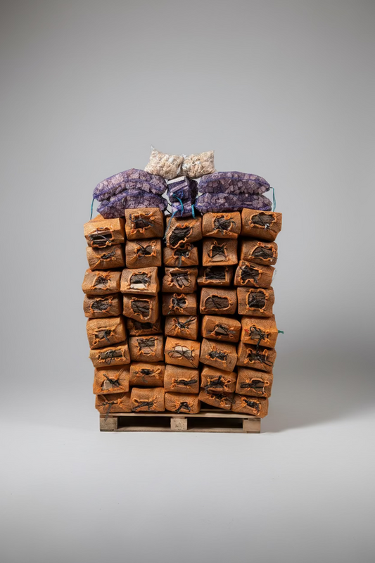 2m3 Kiln dried Ash & Oak logs bundled with kindling & firelighters