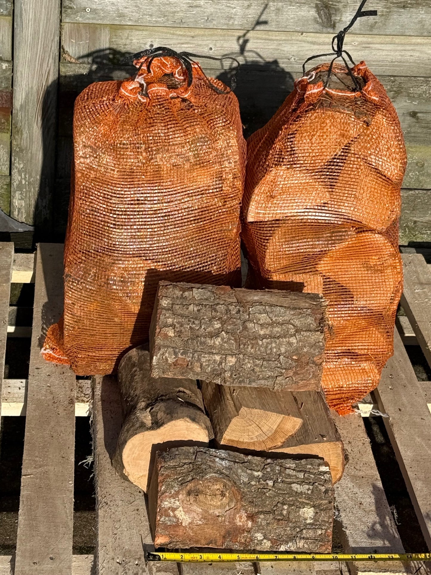 SPECIAL OFFER - Kiln Dried BIRCH & OAK Log & Kindling, Firelighter BUNDLE - 10 nets