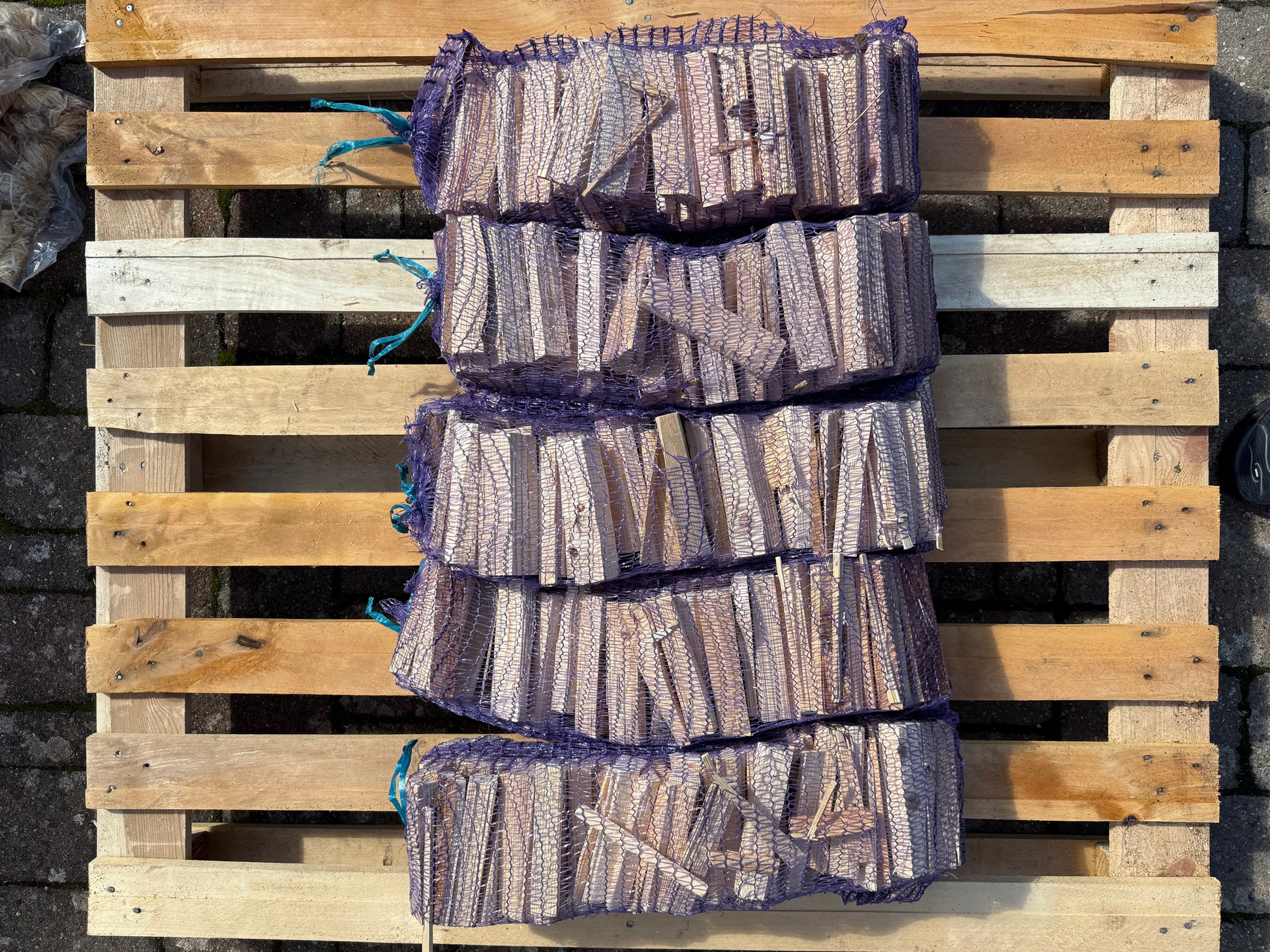 kiln dried kindling bundle delivered across jersey